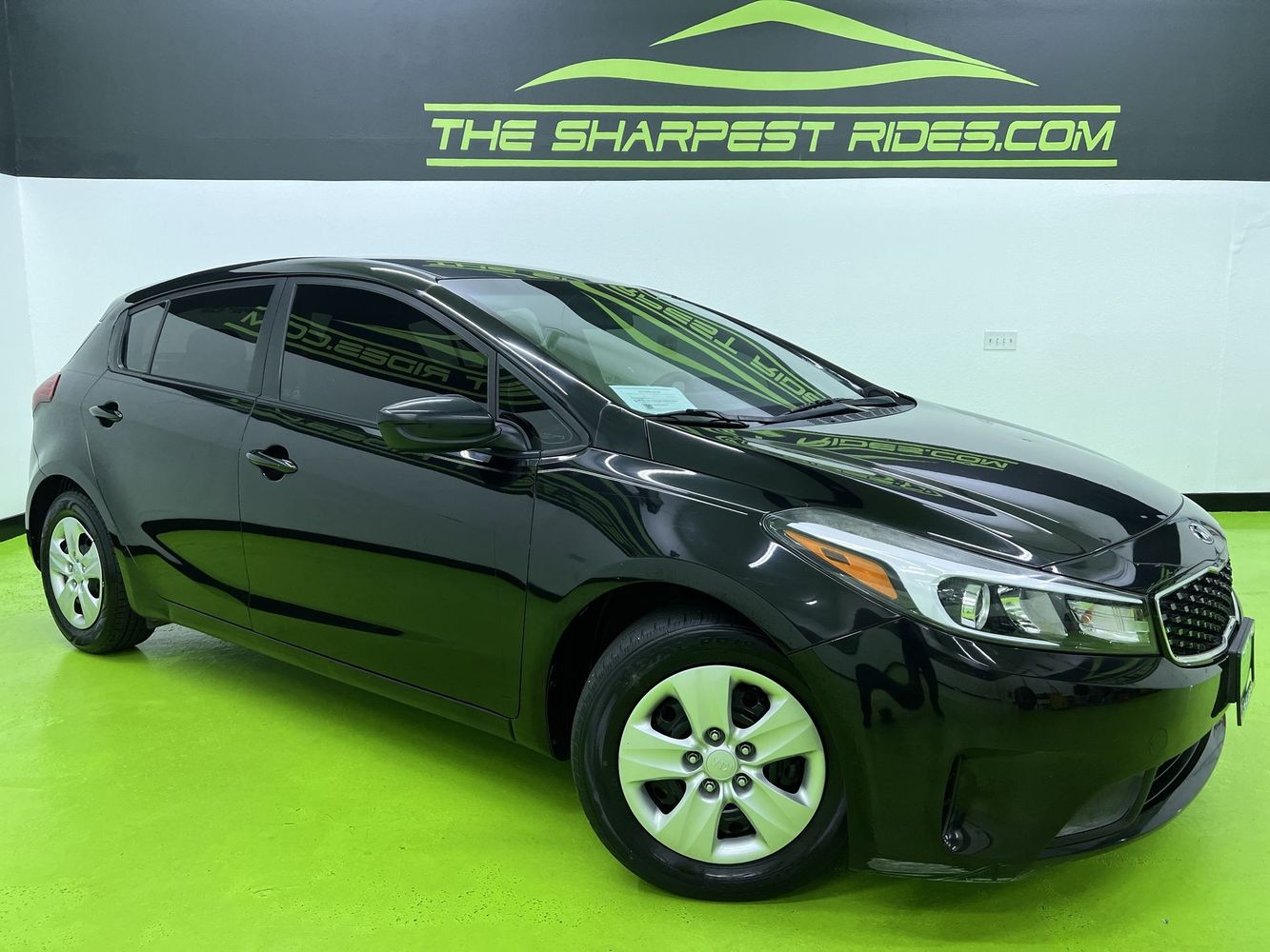 2017 Kia Forte LX AT's photo