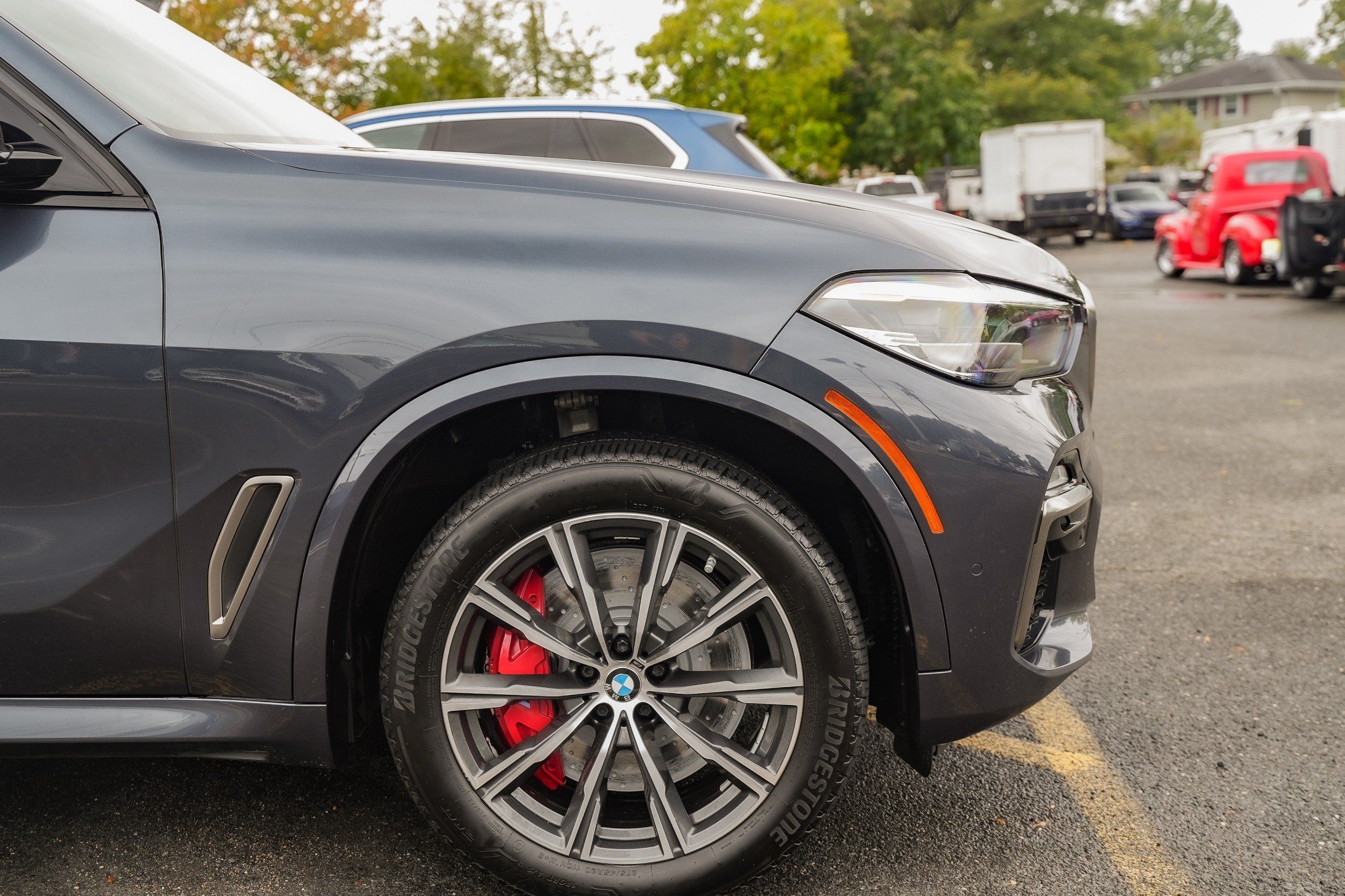 2021 BMW X5 M50i - Photo 11