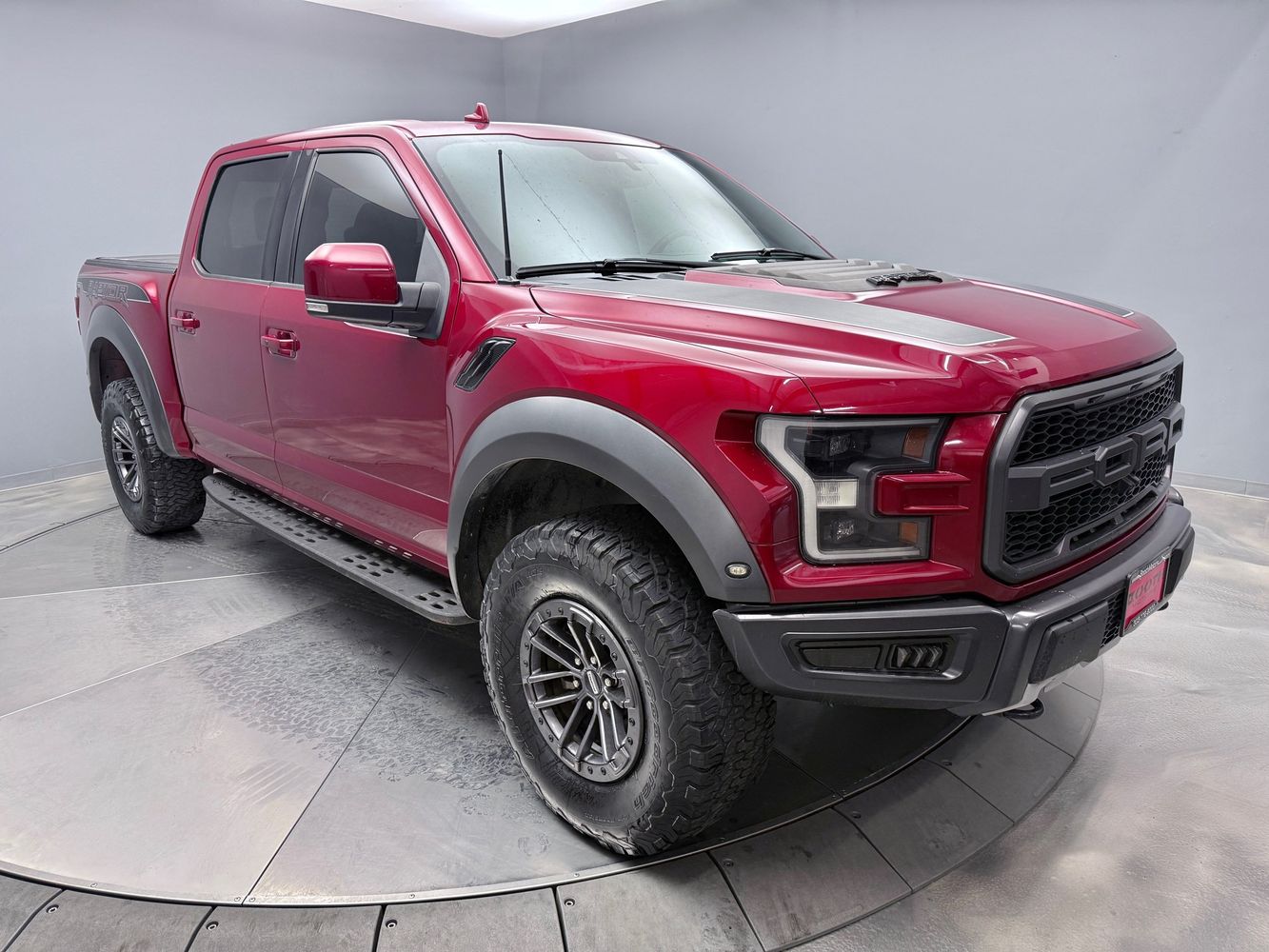 2019 Ford F-150 Raptor photo 3