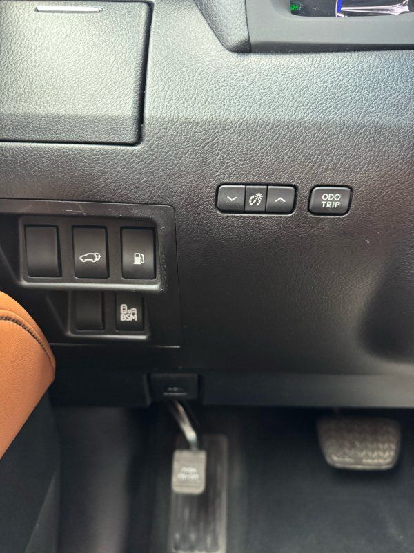 2015 Lexus RX 450h photo 12