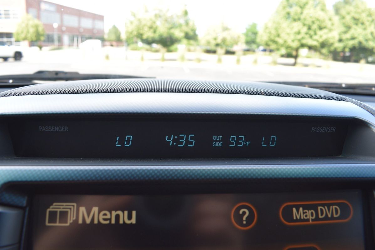 2009 Toyota Land Cruiser Base