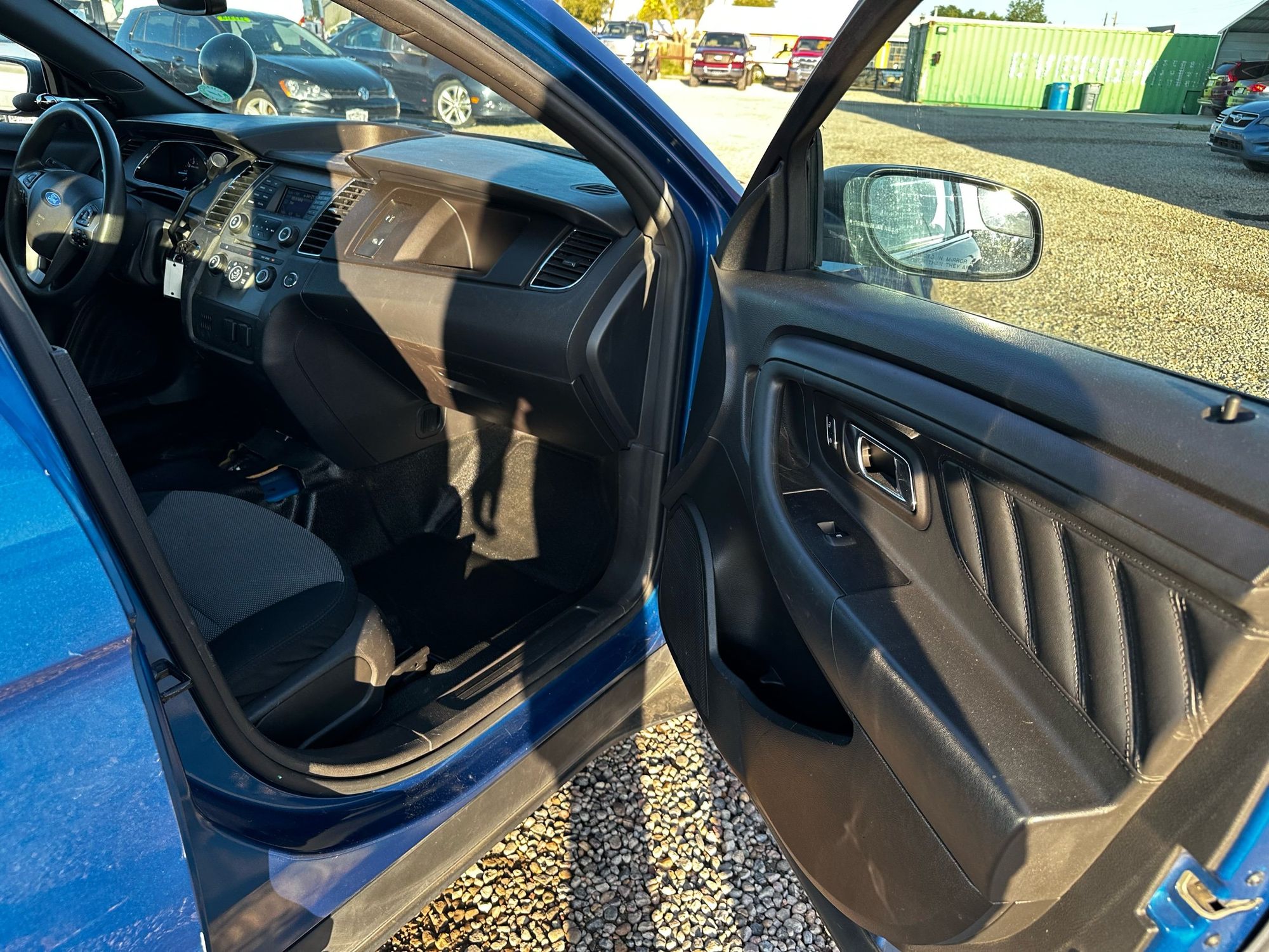 2013 Ford Taurus photo 12