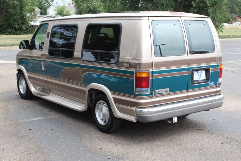 1994 Ford Econoline Photos