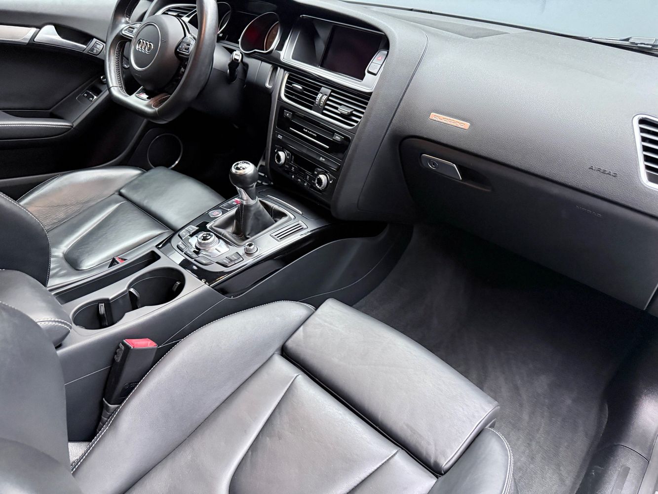 2013 Audi S5 Prestige photo 11