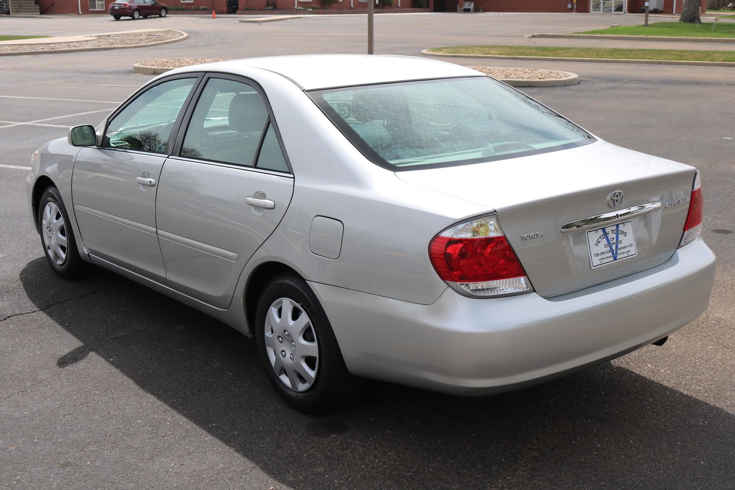 2005 Toyota Camry LE | Victory Motors of Colorado