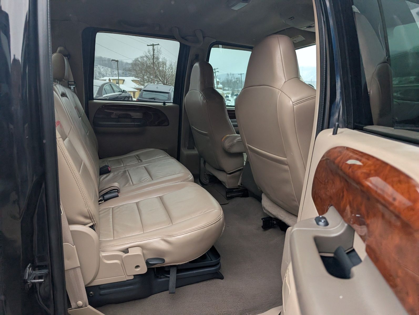 2004 Ford F-350 Super Duty 195