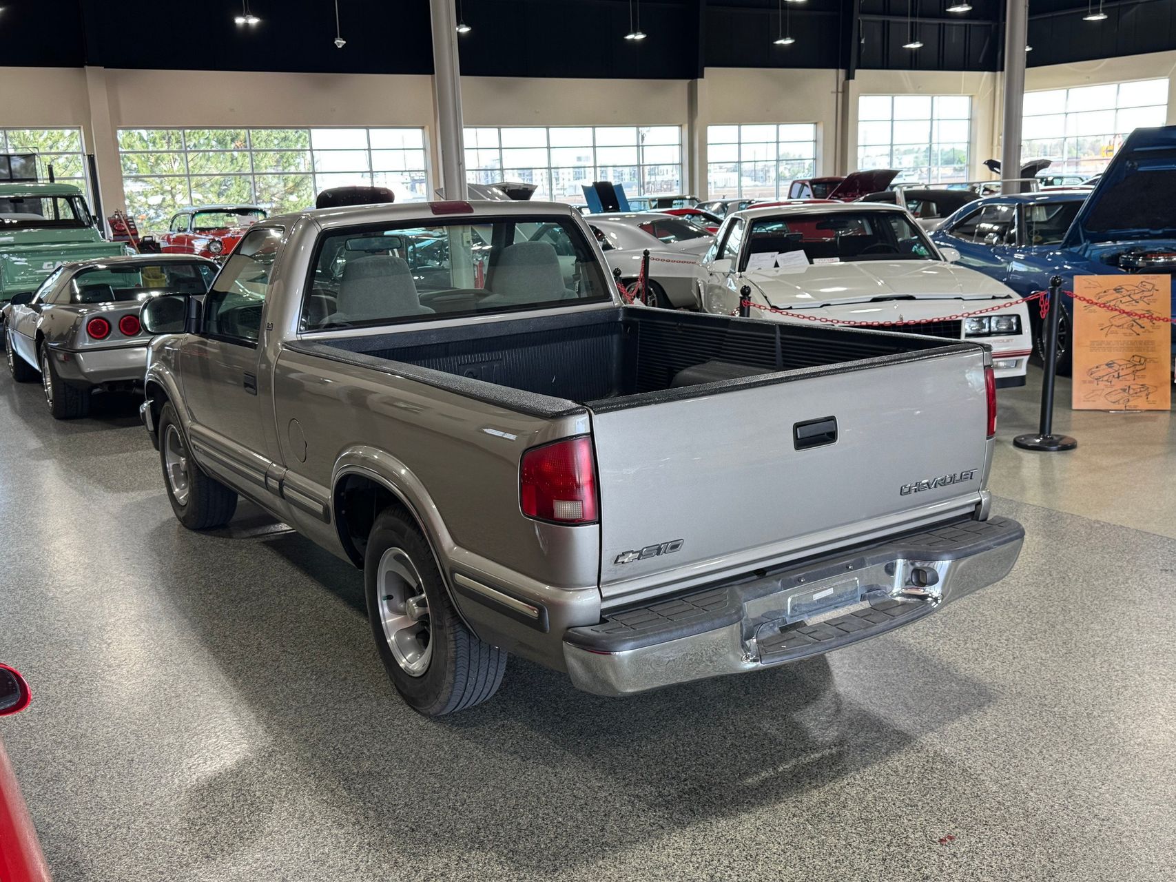 1999 Chevrolet S-10 7