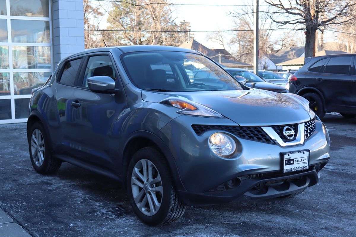 2016 Nissan JUKE SV