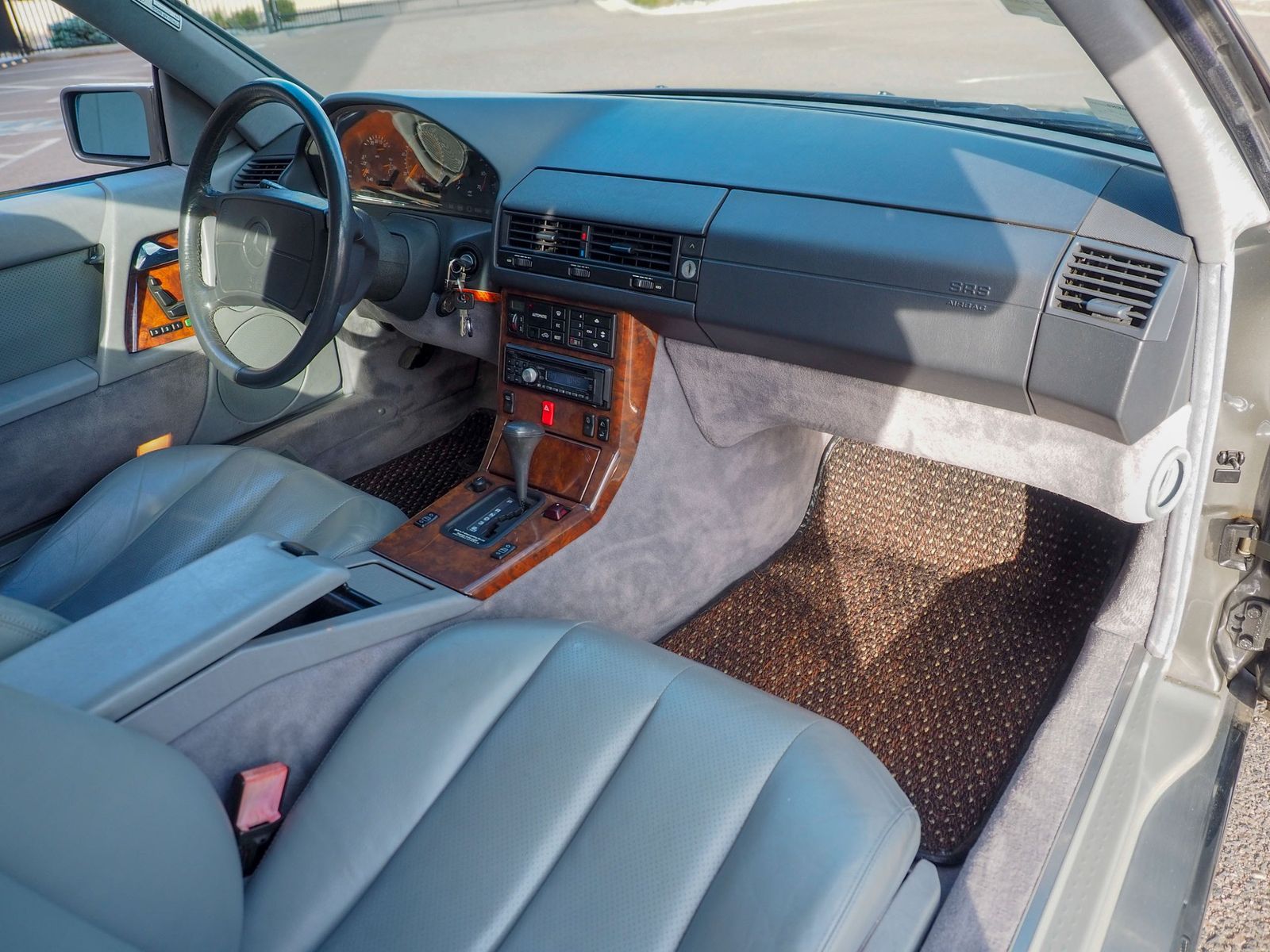 1992 Mercedes-Benz 500-Class 47