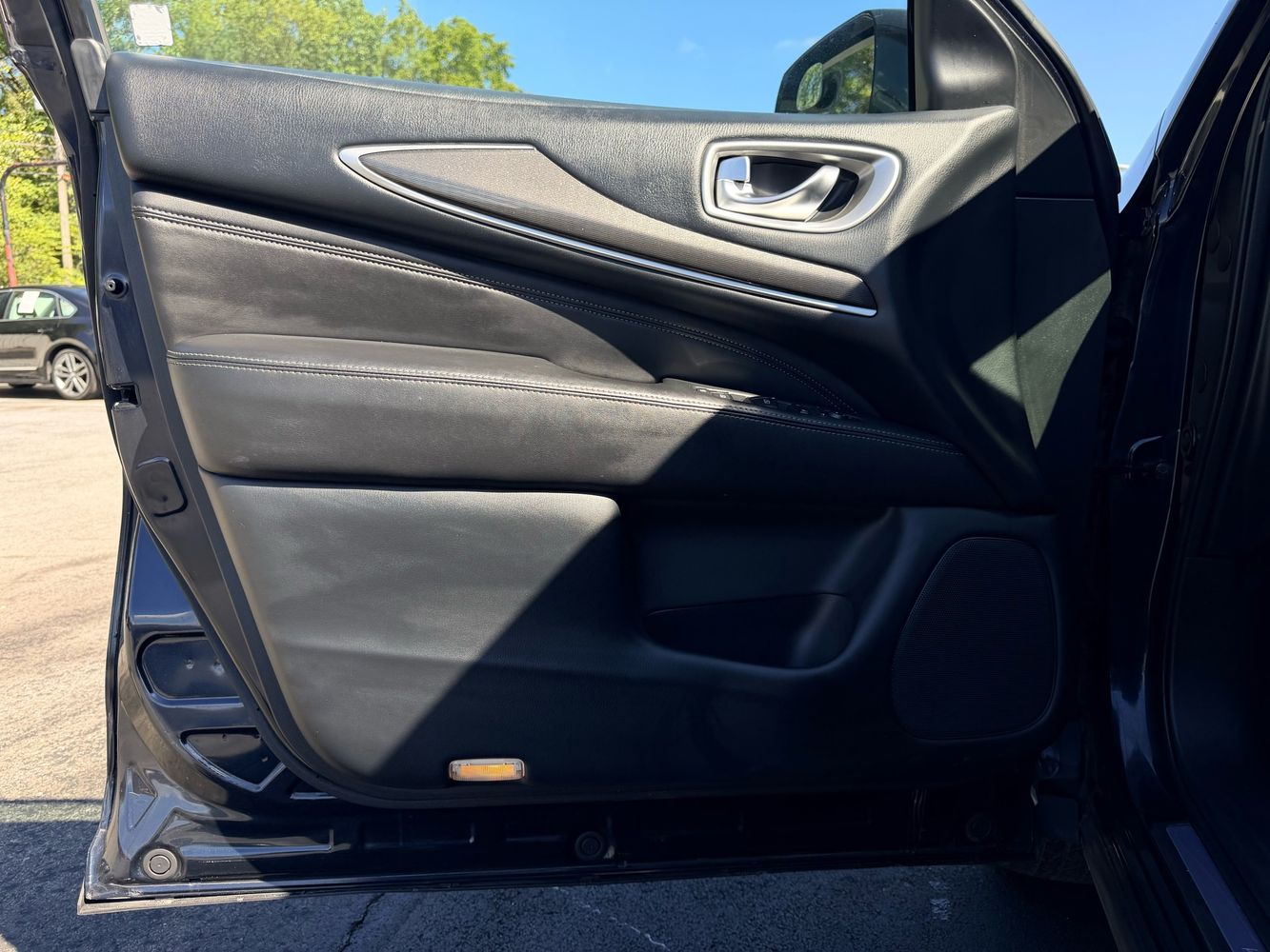 2018 Infiniti QX60 Base photo 26