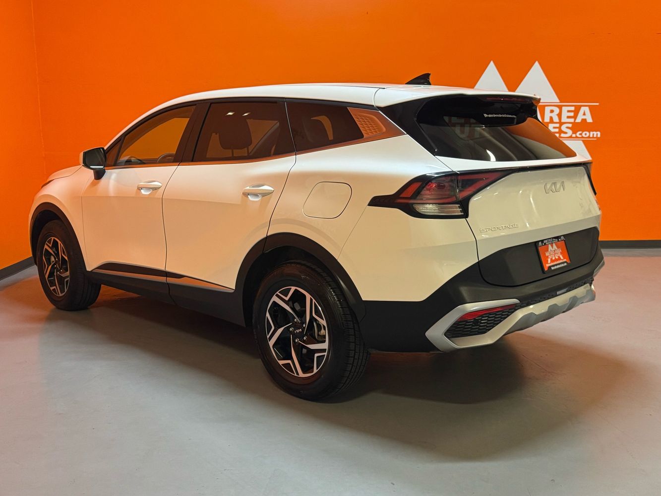 2024 Kia Sportage LX photo 6