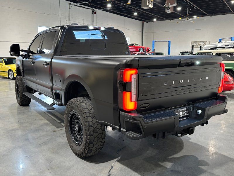 2023 Ford F-350 Super Duty Limited, photo 3