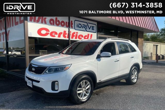 White 2015 Kia Sorento LX AWD SUV / Crossover All-Wheel Drive 6-Speed Automatic