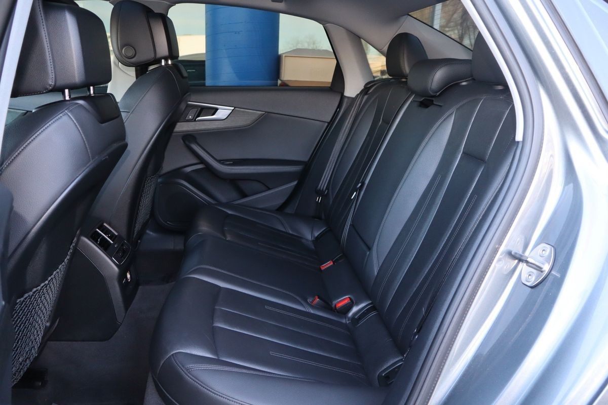 2019 Audi A4 45 Premium