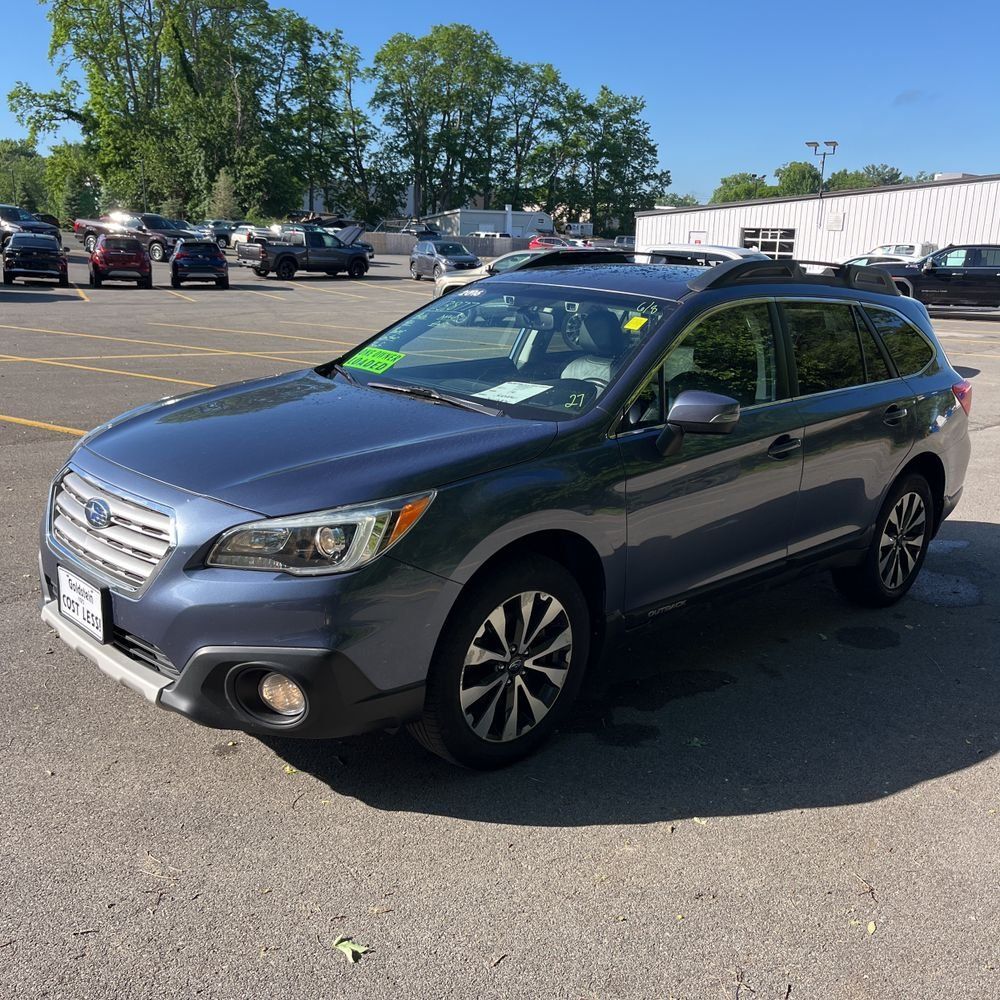 2016 Subaru Outback 2.5i Limited CVT PZEV's photo