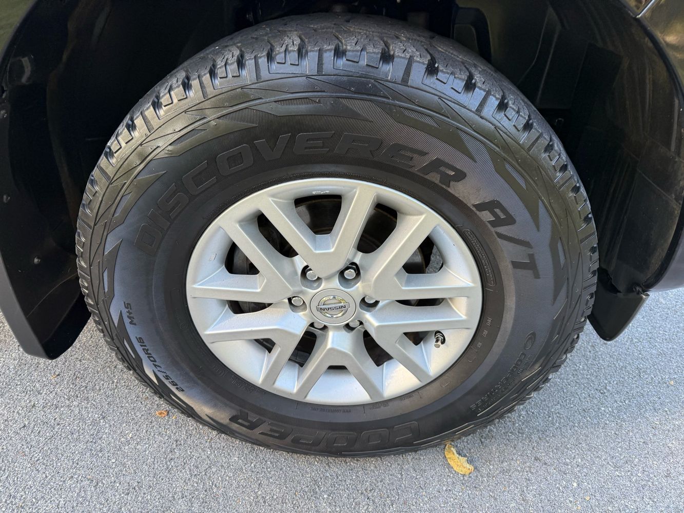 2016 Nissan Frontier SV photo 11