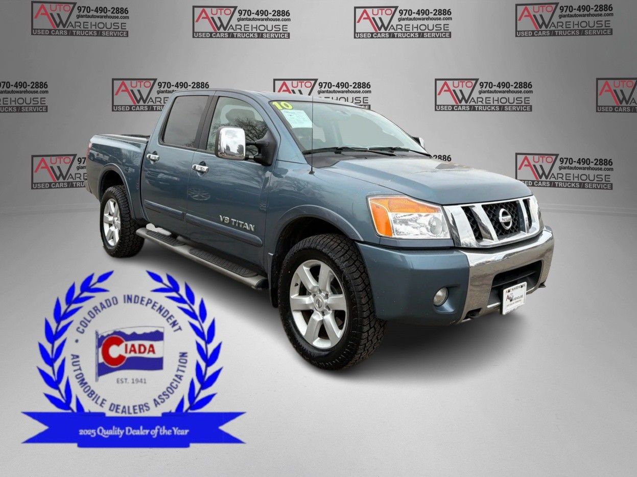 2010 Nissan Titan LE