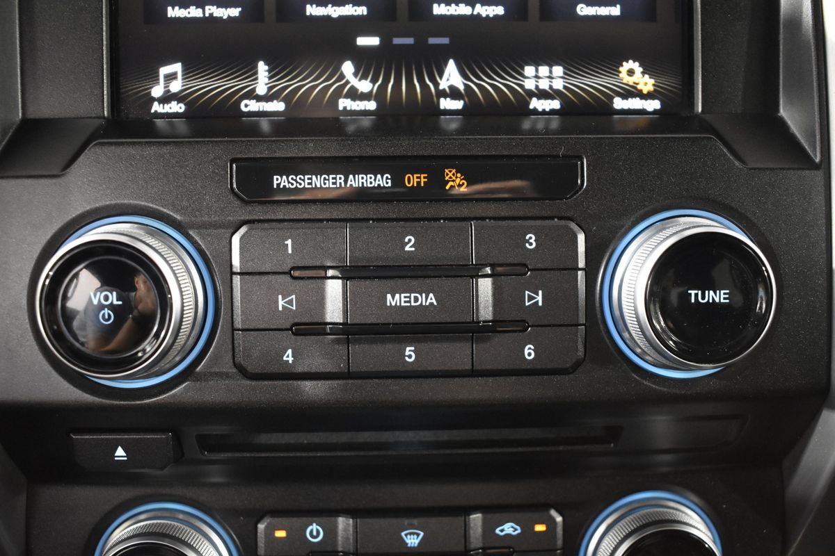 2017 Ford F-150 Platinum