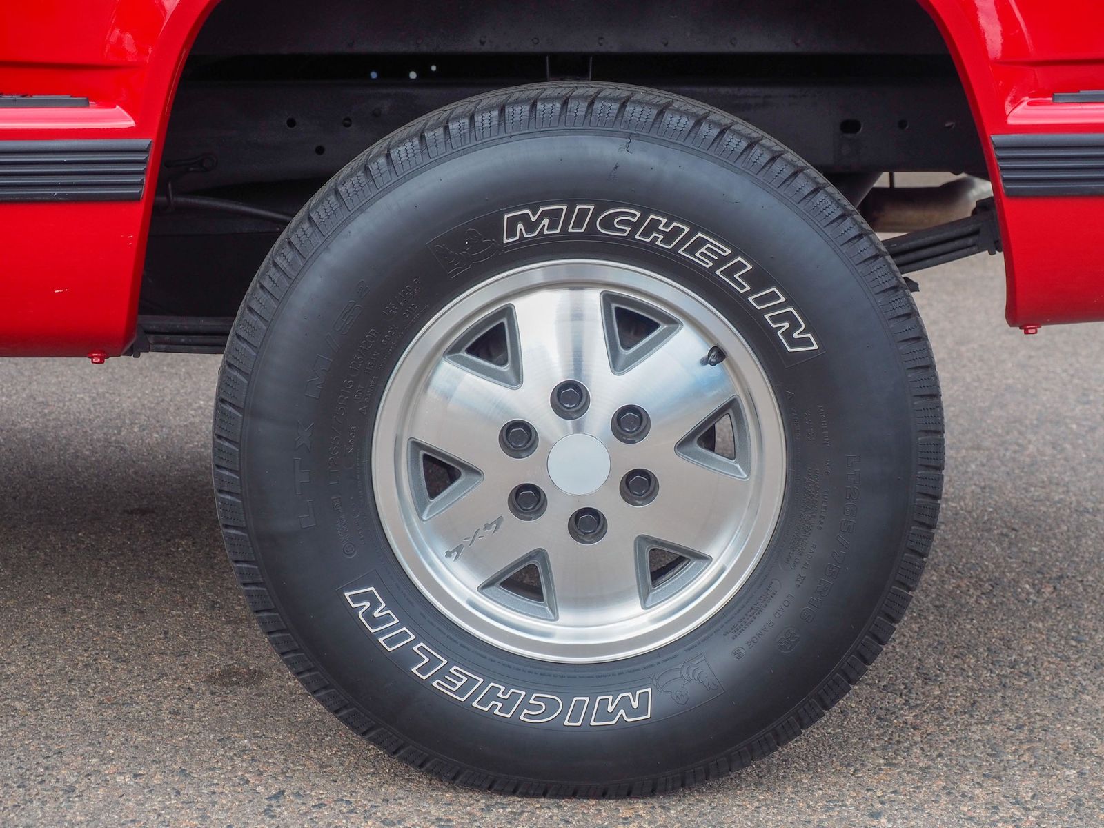 1988 Chevrolet K1500 32
