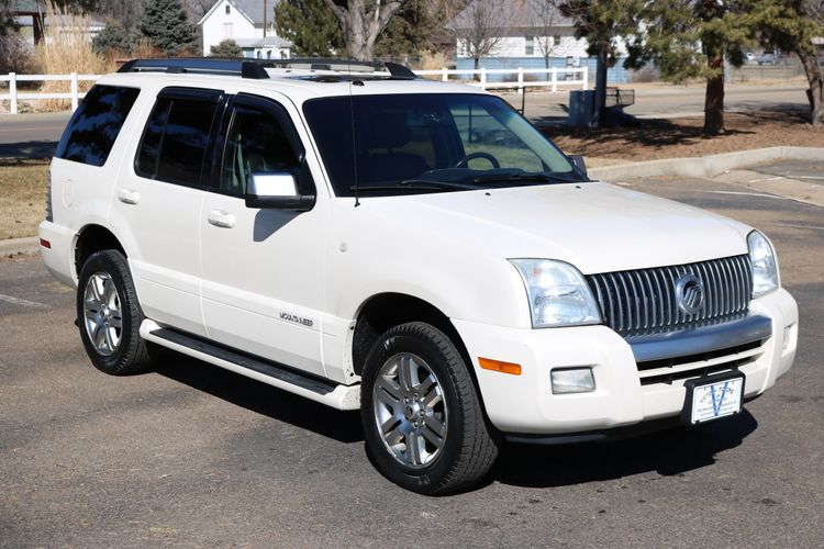 2008 Mercury Mountaineer Premier Victory Motors of Colorado