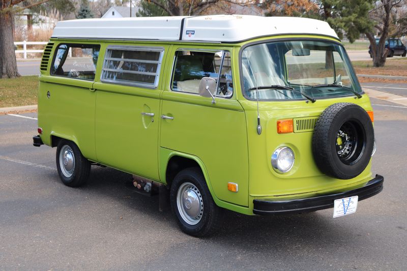 1976 Volkswagen Westfalia Photos