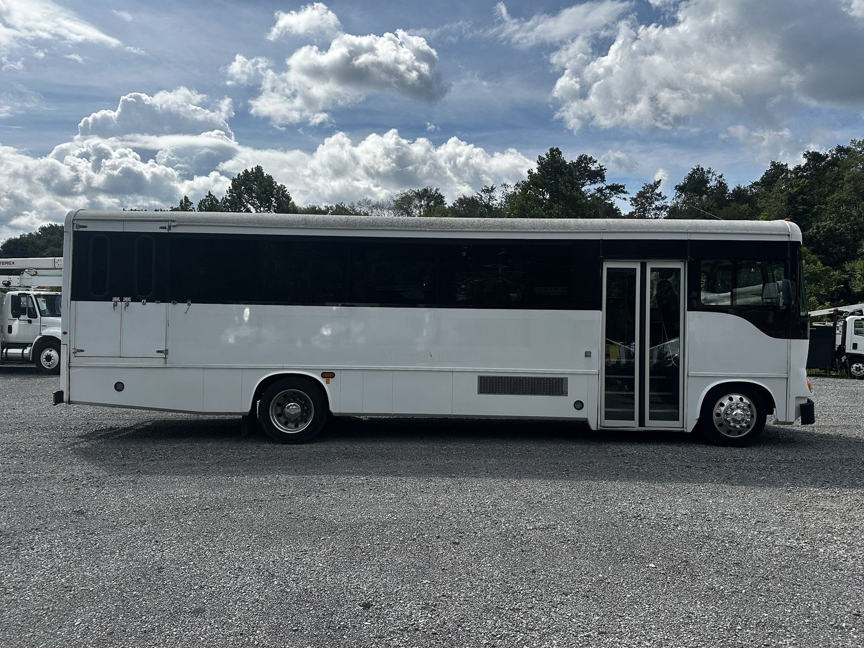 2018 Freightliner Glaval Legacy FA1034 4