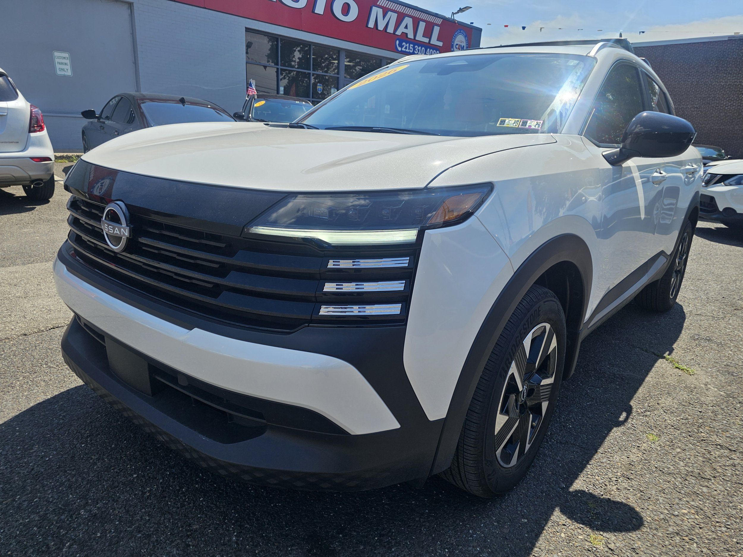 2026 Nissan Kicks 2.0 SV AWD's photo