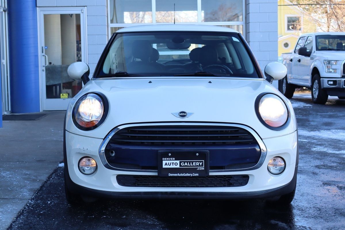 2017 MINI Hardtop Cooper
