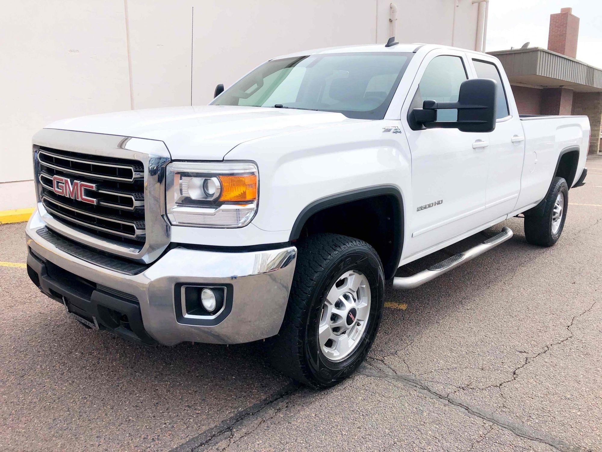 2015 GMC Sierra 2500HD SLE | The Denver Collection