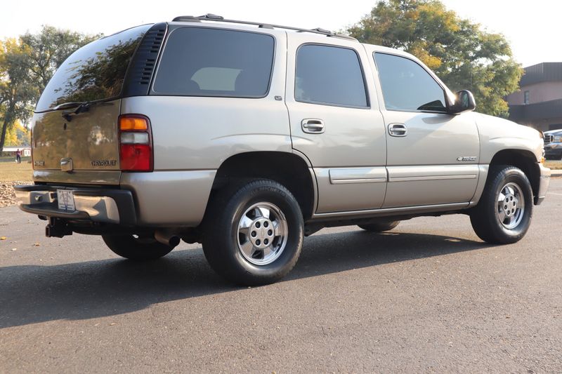 2000 Chevrolet Tahoe Photos