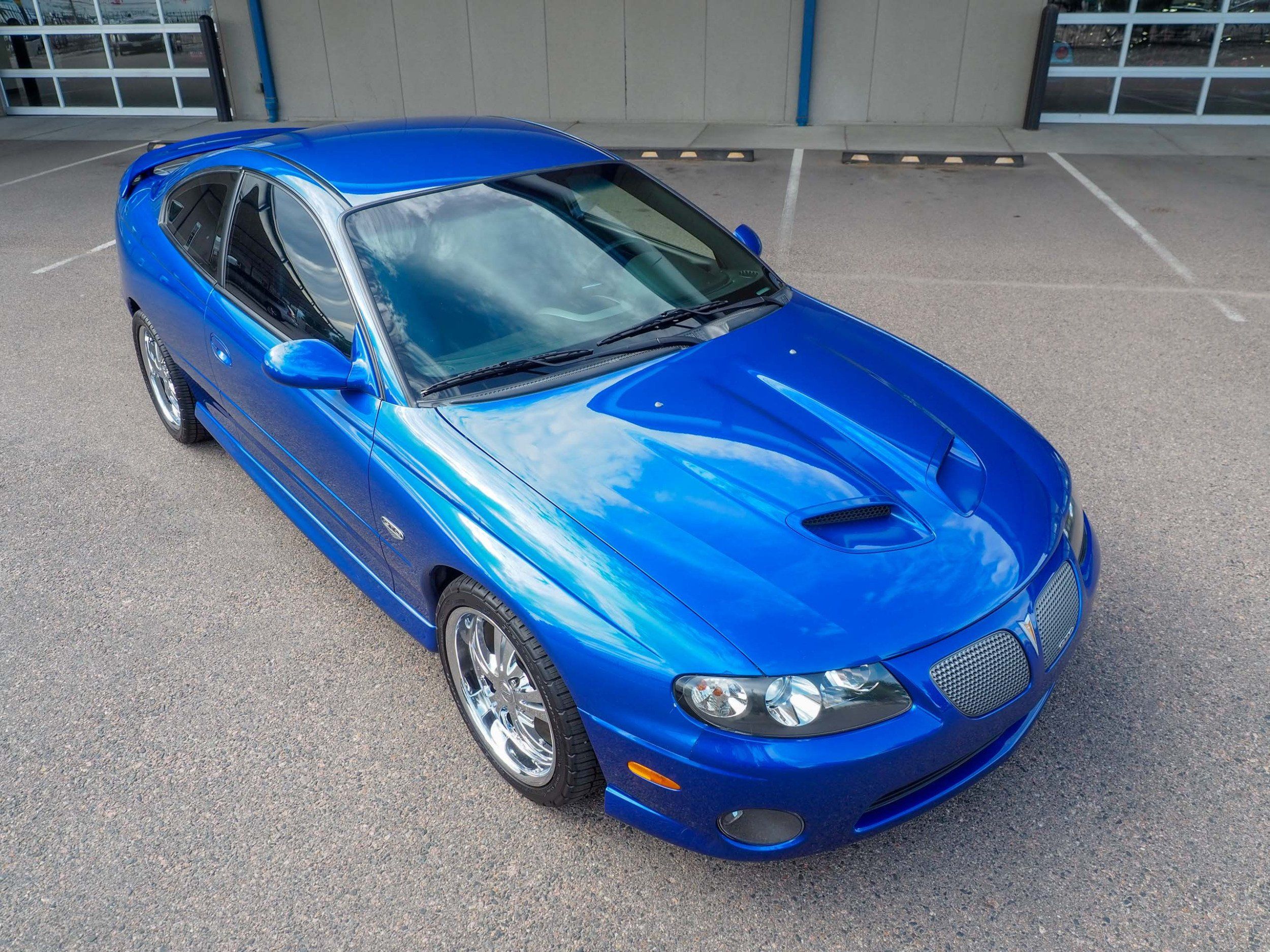 2006 Pontiac GTO Blue 