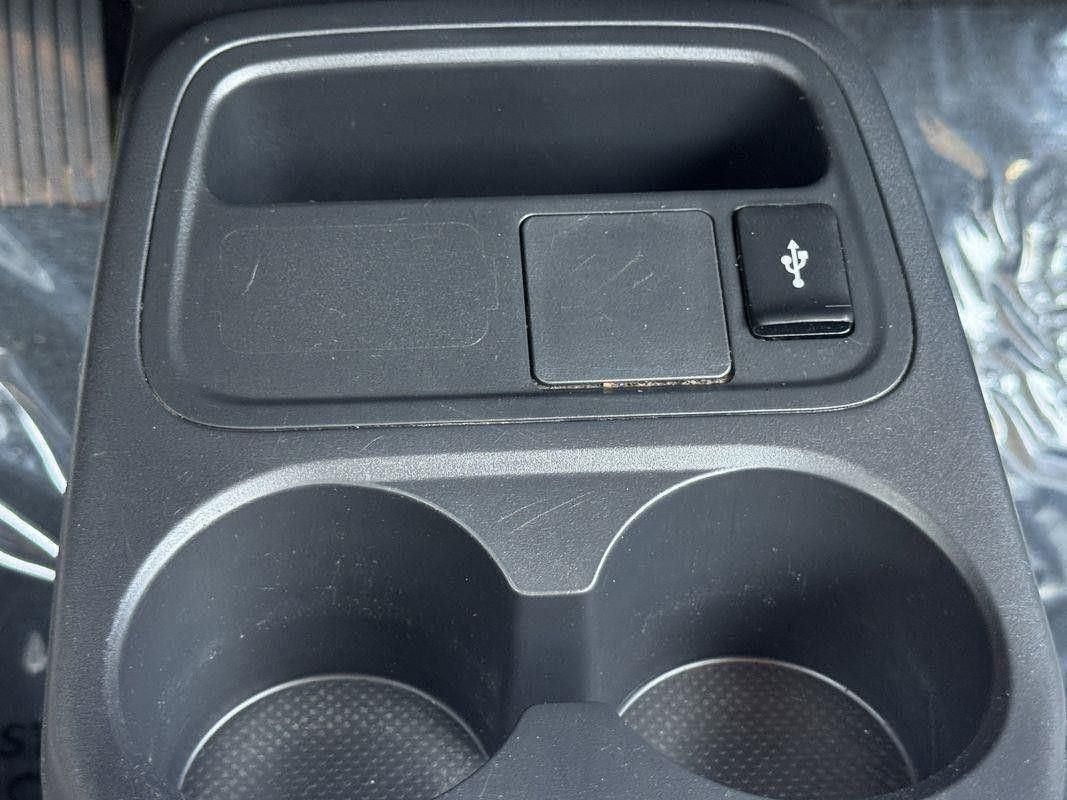 2022 Mitsubishi Mirage G4 ES photo 13