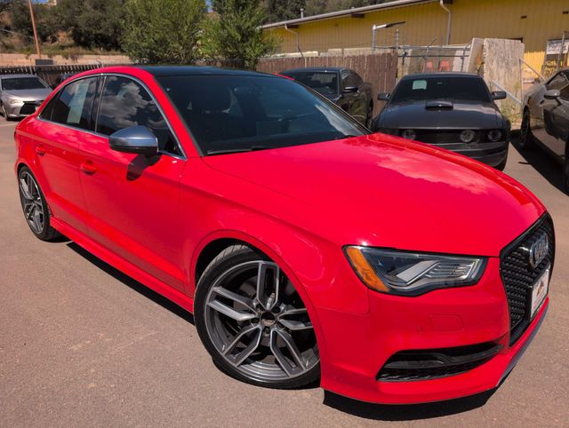 2015 Audi S3 2.0T quattro Prestige AWD