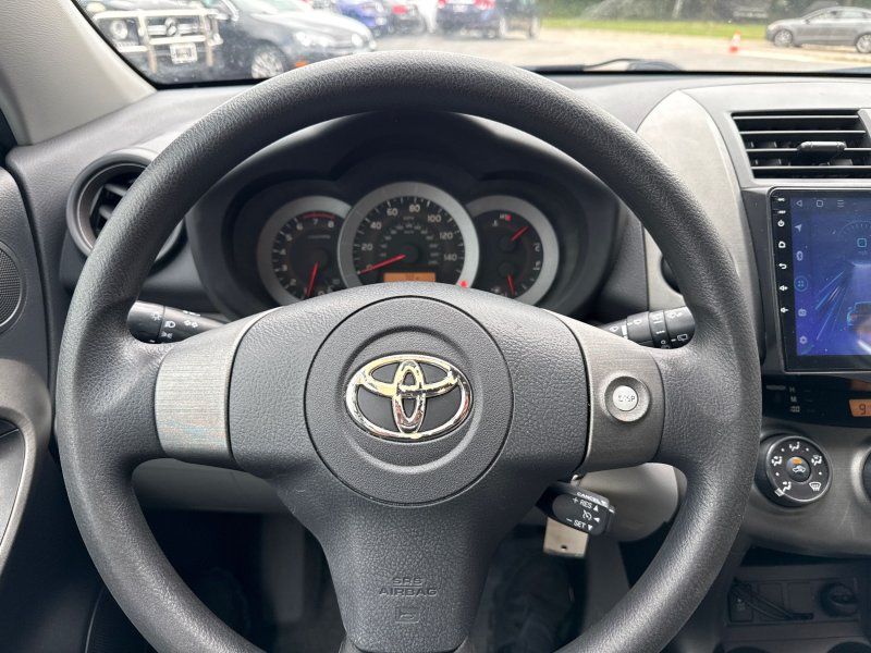 2009 Toyota RAV4 Base photo 22