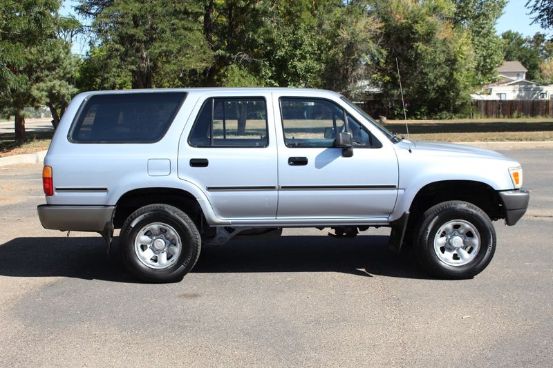 1990 Toyota 4Runner Photos