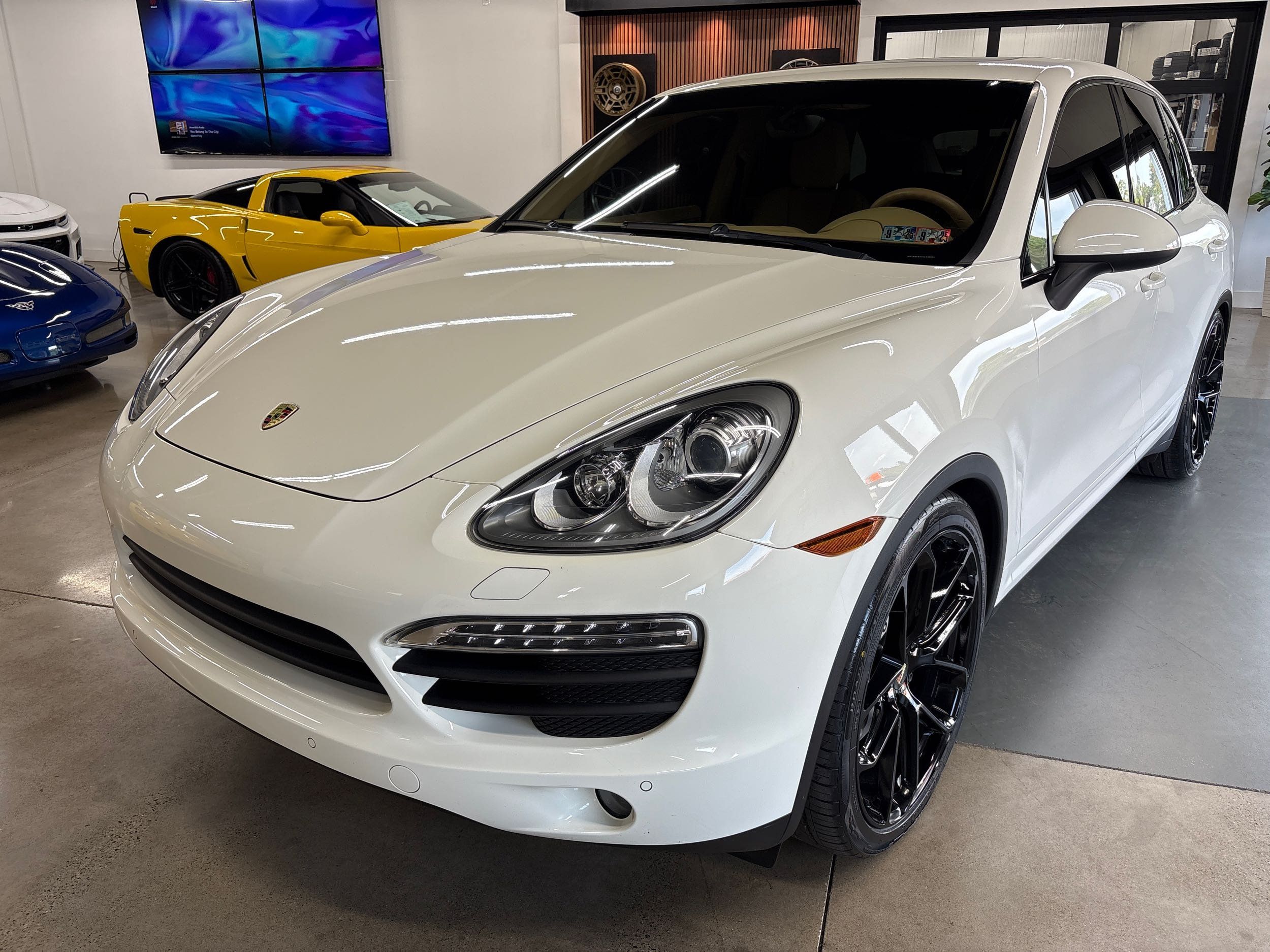 2012 Porsche Cayenne S photo 50