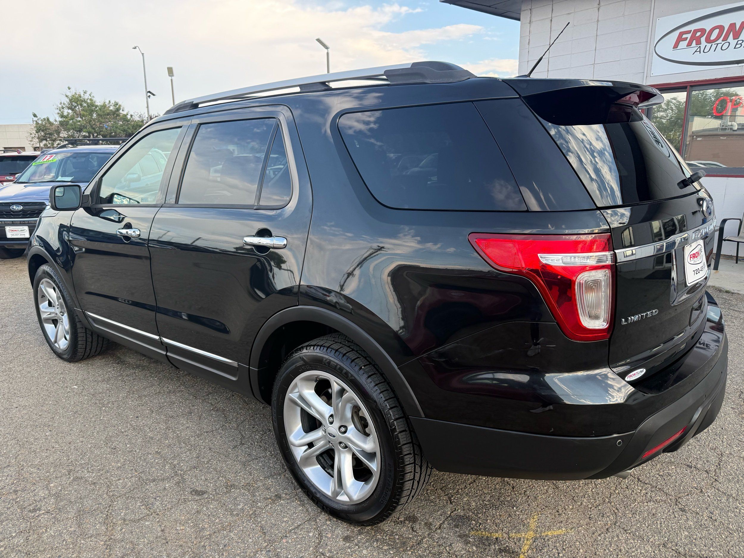 2015 Ford Explorer Limited photo 7
