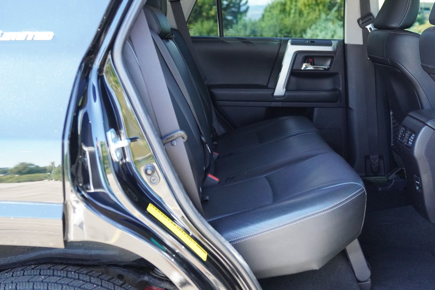 2015 Toyota 4Runner Limited photo 14