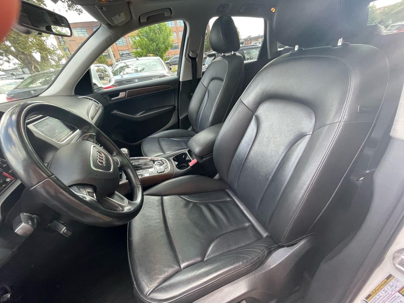 2017 Audi Q5 2.0T Premium photo 11