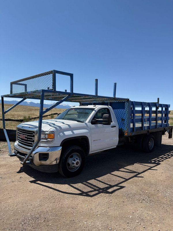 2016 GMC Sierra 2WD Regular Cab Chassis LWB's photo