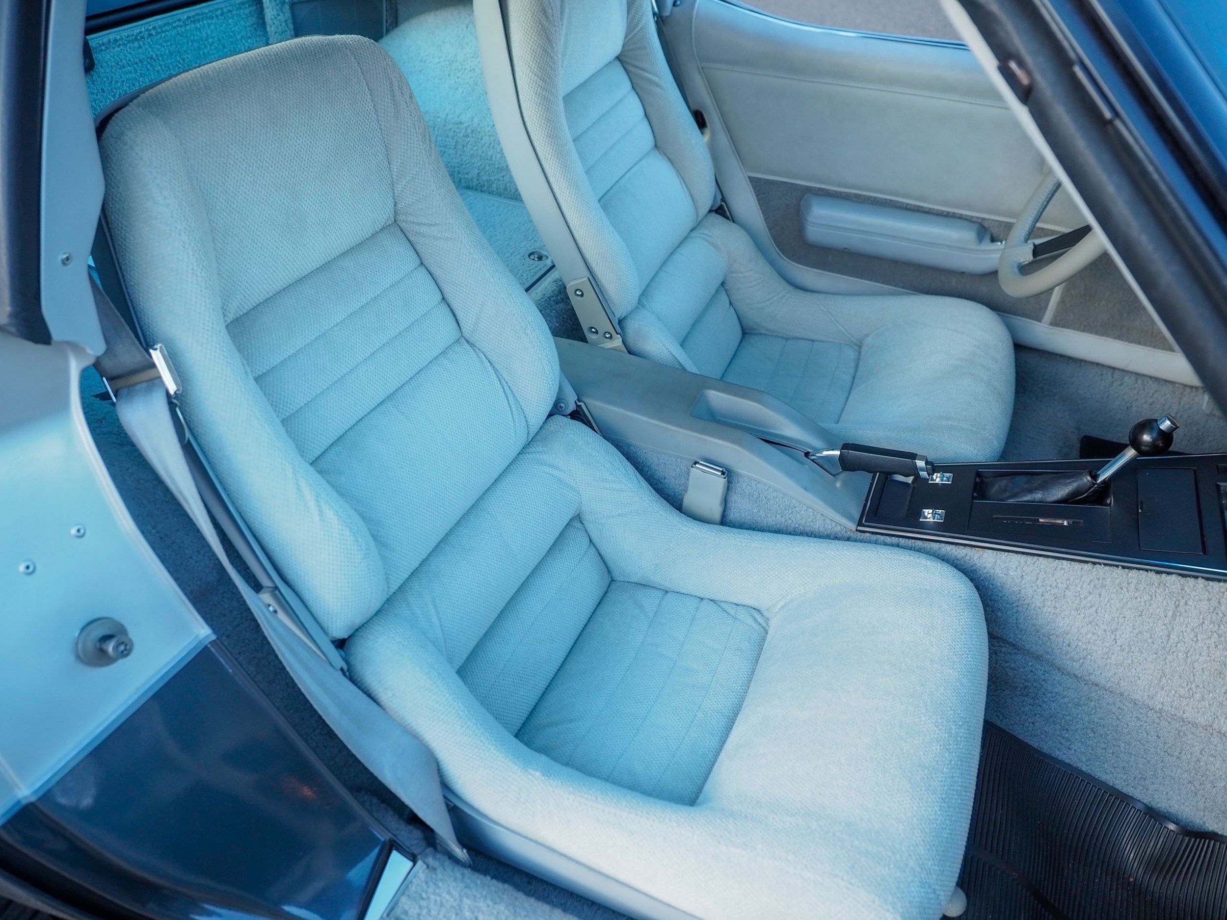 1982 Chevrolet Corvette Silver 