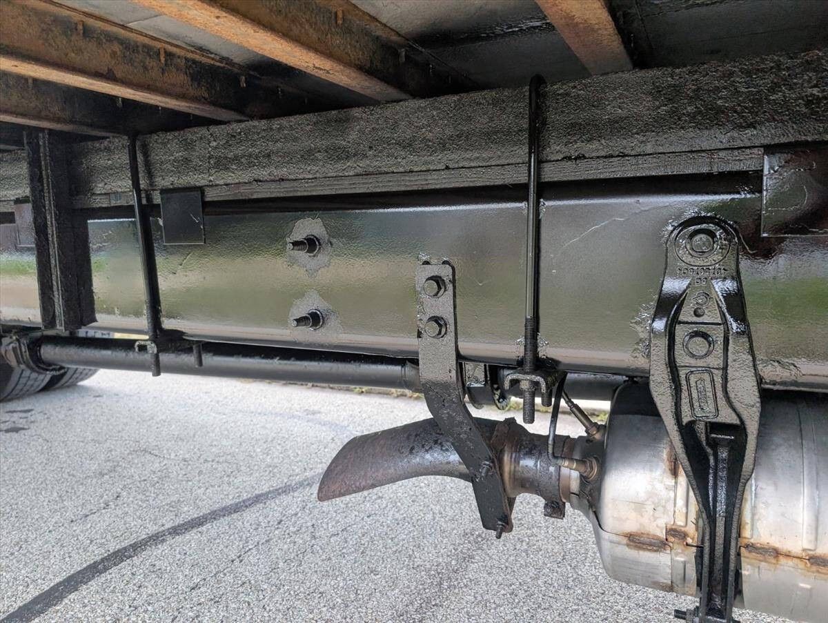 2018 International DuraStar 4300 39