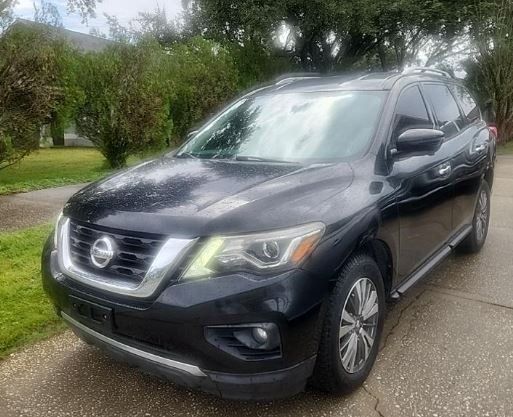 2019 Nissan Pathfinder SL photo 10