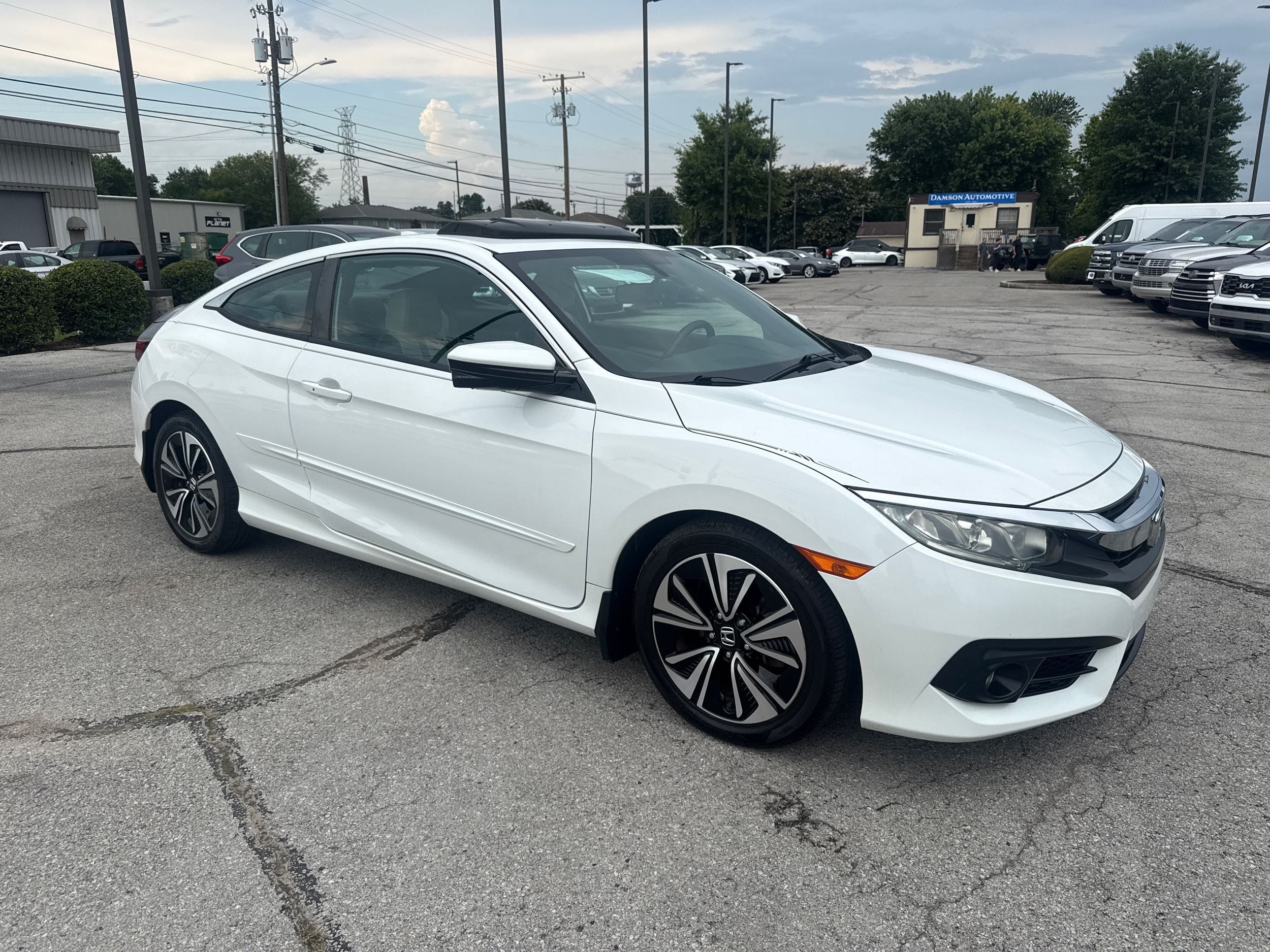 2016 Honda Civic EX-L - Photo 7