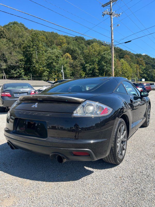 2011 Mitsubishi Eclipse GS photo 6