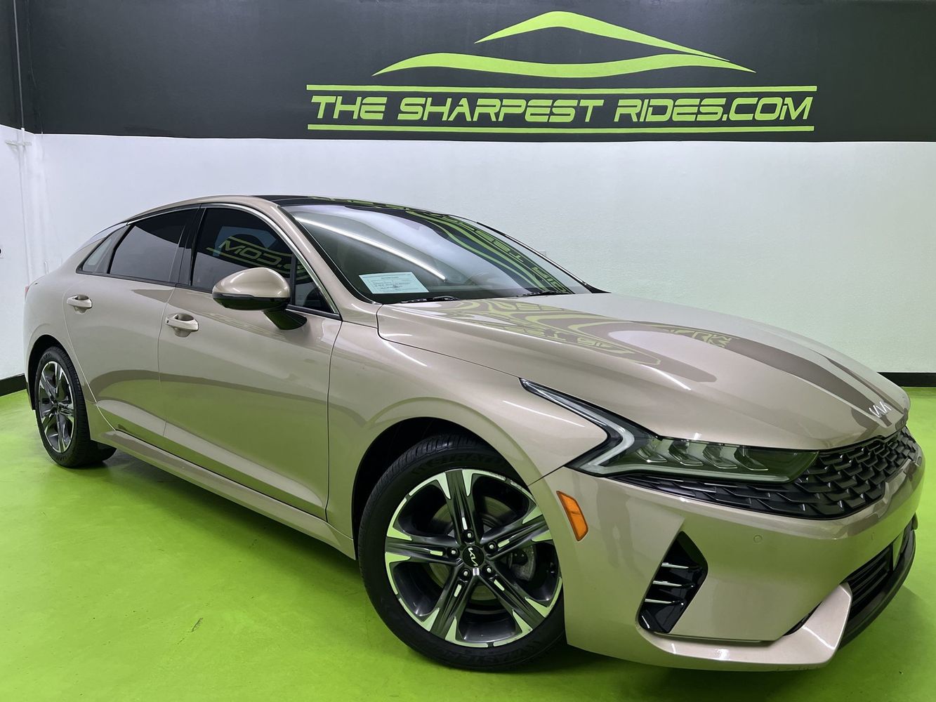 2022 Kia Optima EX FWD's photo