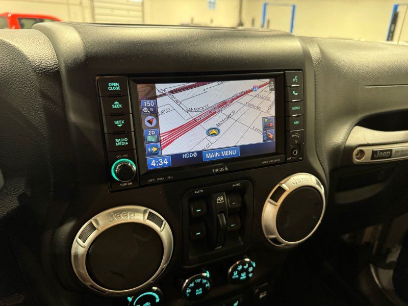 2012 Jeep Wrangler Unlimited Call of Duty MW3, photo 36