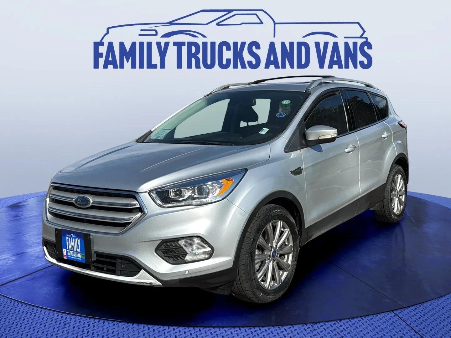 2018 Ford Escape Titanium 4WD's photo