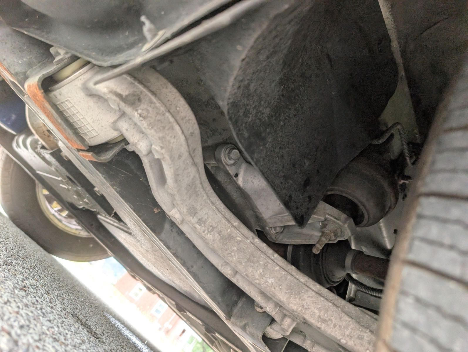 2005 Cadillac DeVille 146