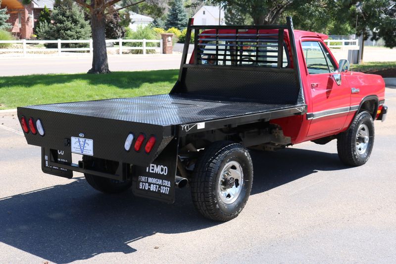 DODGE W250 1992 SURREY 5 995 intelligence overview